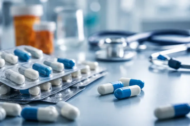 Representative image of idiopathic pulmonary fibrosis treatment and specialty respiratory care, illustrating why Cipla’s U.S. nintedanib approval could reshape access, pricing, and competition in the pulmonary fibrosis drug market.