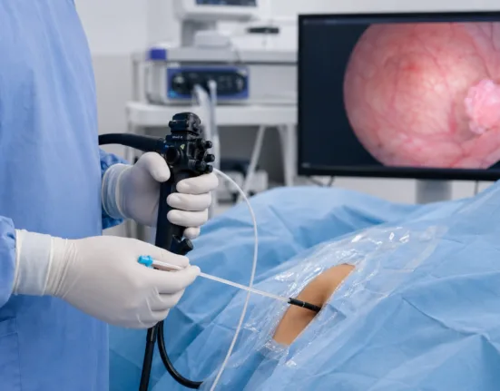Representative image: Endoscopic bladder procedure scene highlighting UroGen Pharma’s UGN-501 clearance and the next-stage search for intravesical oncolytic virus therapy in non-muscle invasive bladder cancer.